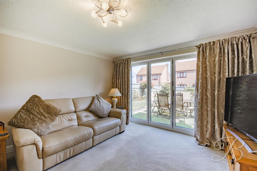 Images for Dukeries Crescent, Edwinstowe, Mansfield