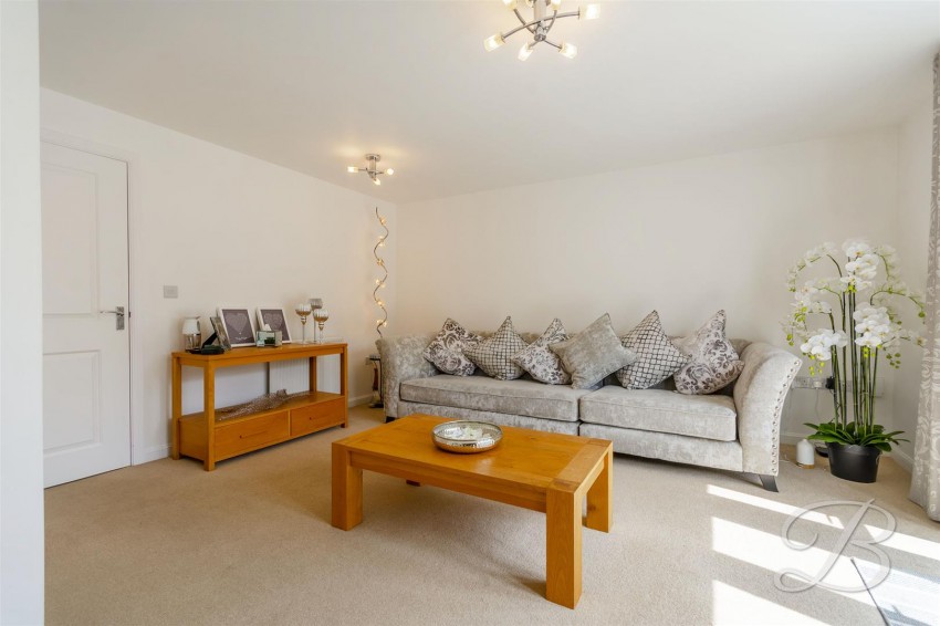 Images for Aylesbury Way, Forest Town, Mansfield