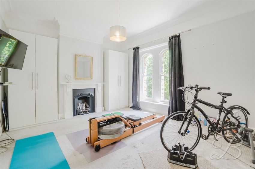Images for Crow Hill Drive, Mansfield
