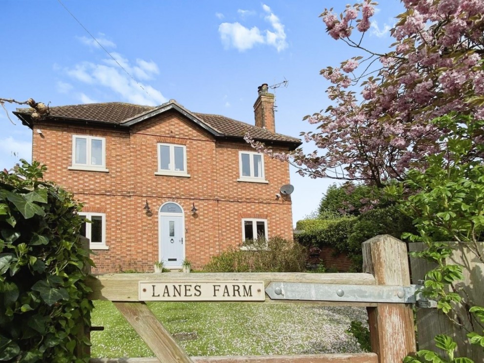 Image of Kirklington Road, Eakring, Newark