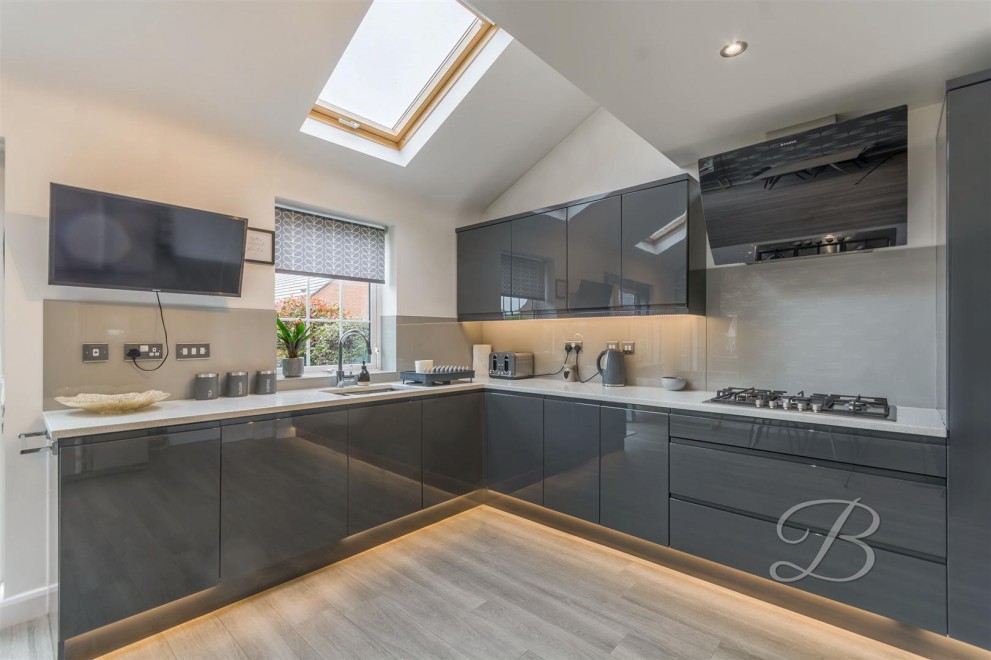 Image of Sanderling Way, Forest Town