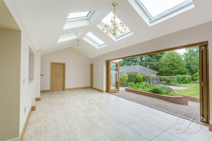 Images for Oak Tree Lane, Mansfield