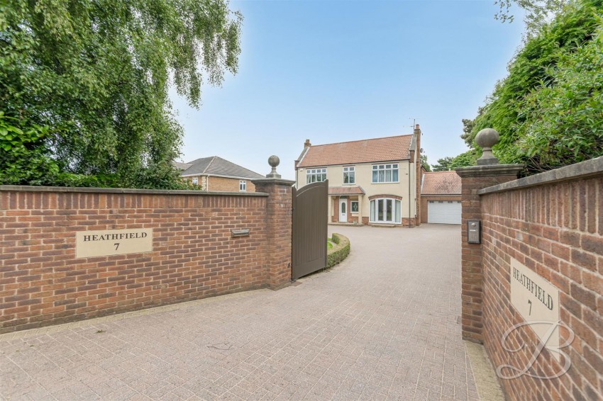 Images for Oak Tree Lane, Mansfield