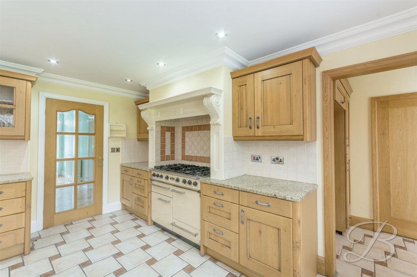 Images for Oak Tree Lane, Mansfield