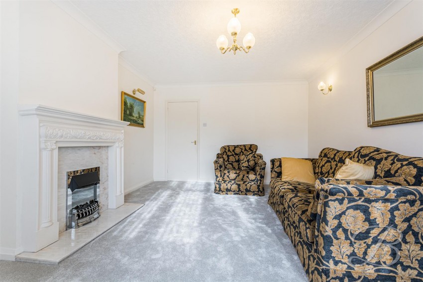 Images for Chatsworth Drive, Mansfield