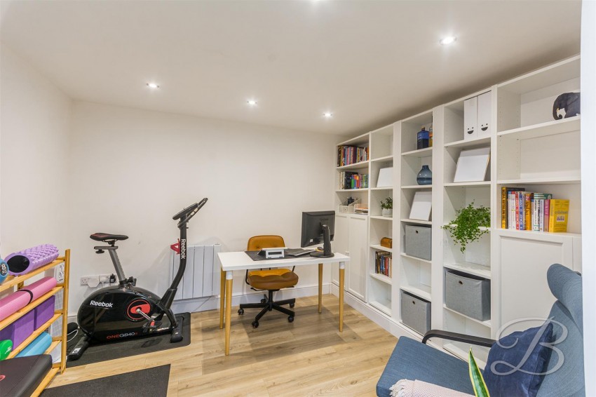 Images for Chatsworth Close, Ravenshead, Nottingham