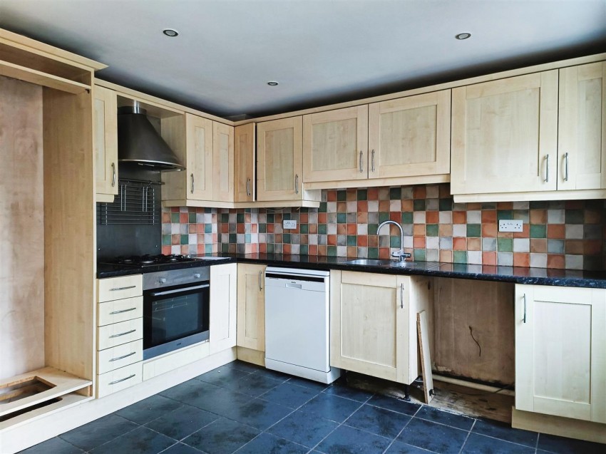 Images for Bullace Court, Forest Town, Mansfield