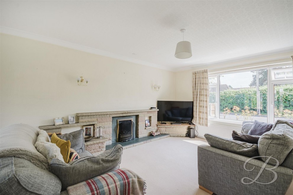 Image of Mansfield Road, Edwinstowe, Mansfield