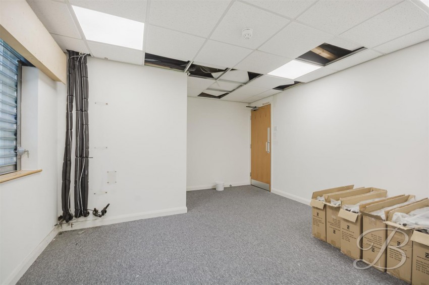 Images for Oak Tree Lane, Mansfield