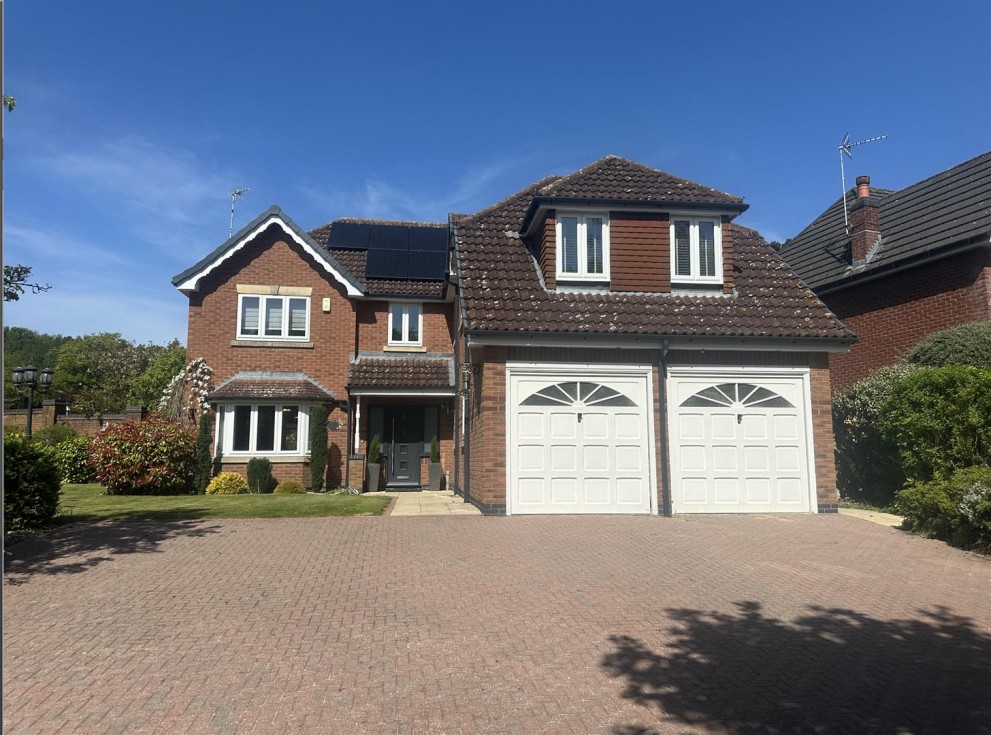 Image of Fairfields Drive, Ravenshead, Nottingham