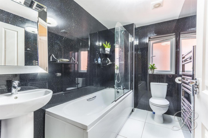 Images for Woodland Grove, Shirebrook, Mansfield