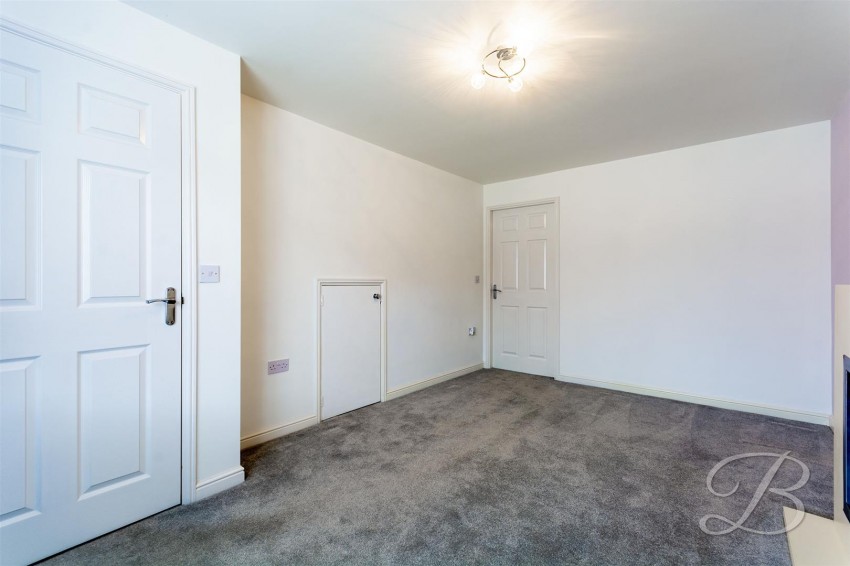 Images for Poppy Avenue, Ollerton