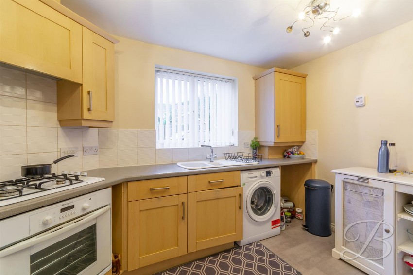 Images for Sandmartins Close, Mansfield
