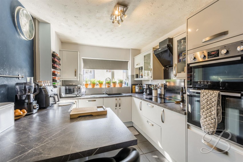 Images for Sixth Avenue, Clipstone Village, Mansfield