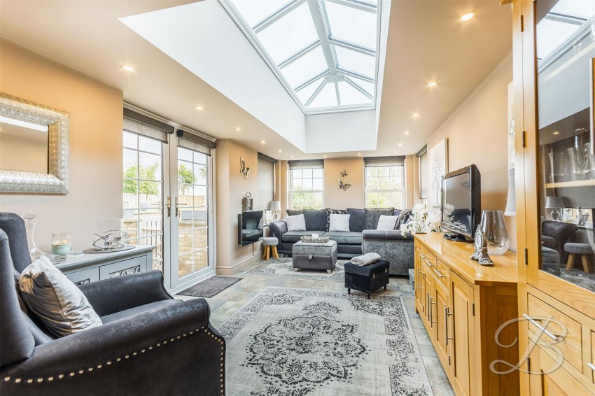 Images for Hawkhill Close, Ollerton, Newark
