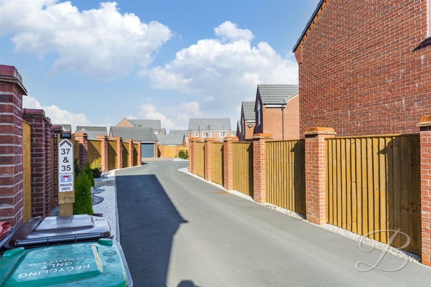 Images for Honey Bee Gardens, Stanton Hill, Sutton-In-Ashfield