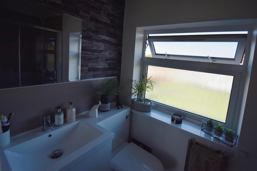 Images for Second Avenue, Edwinstowe