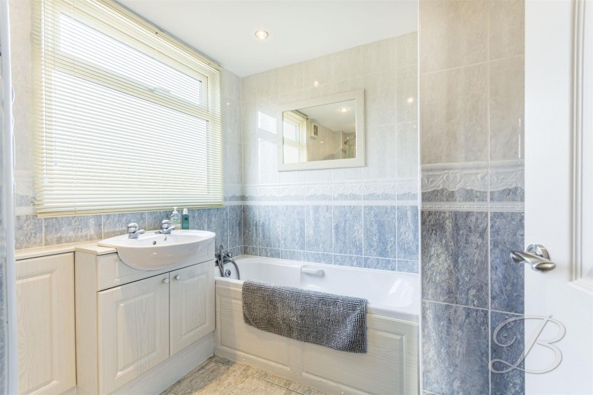Images for Lintin Avenue, Edwinstowe, Mansfield
