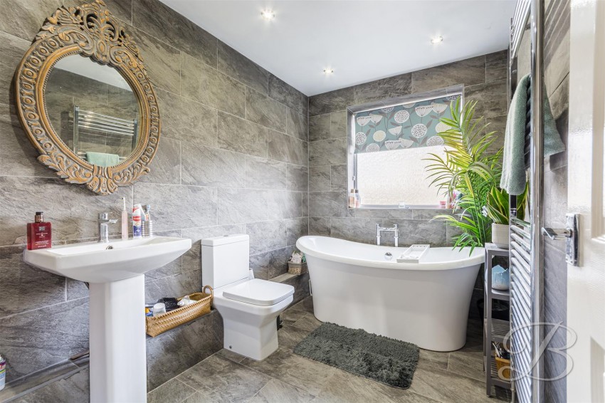 Images for The Heathers, Boughton, Newark