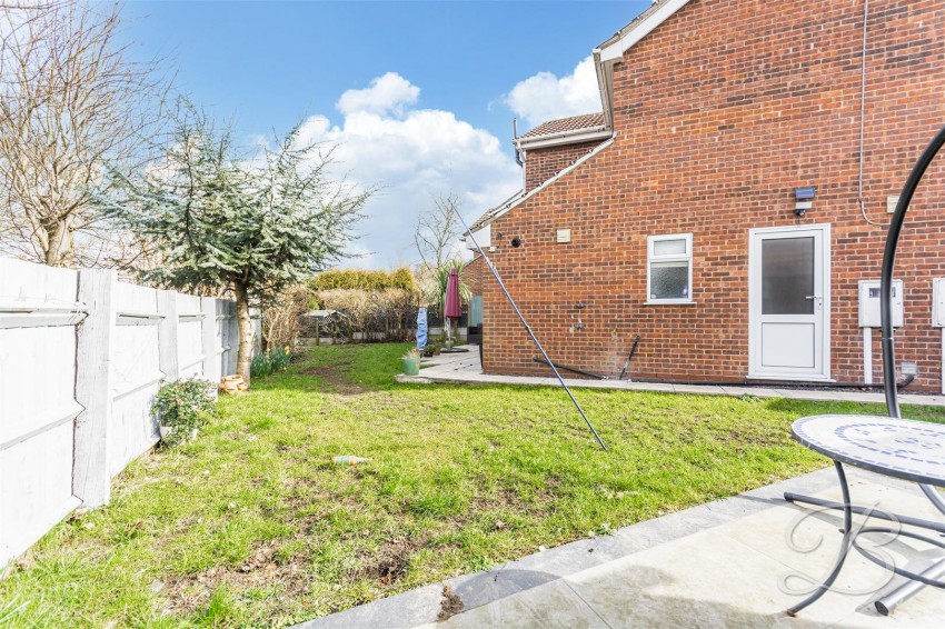 Images for The Heathers, Boughton, Newark