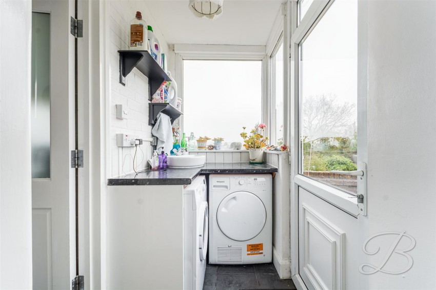 Images for Carnarvon Grove, Sutton-In-Ashfield