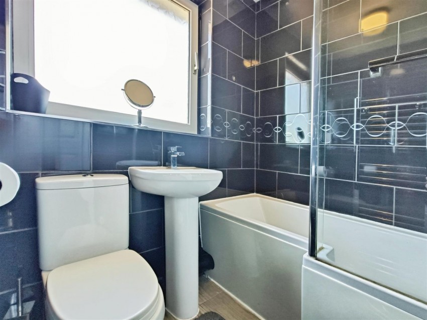 Images for Carnarvon Grove, Sutton-In-Ashfield