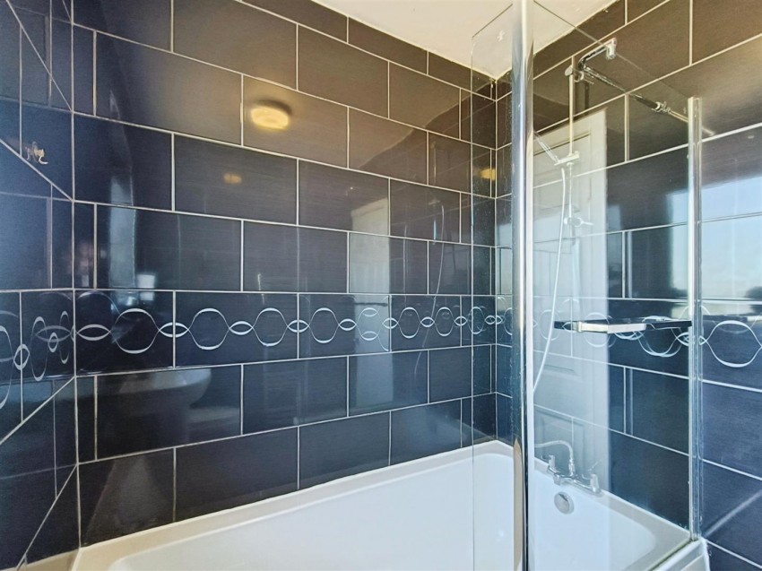 Images for Carnarvon Grove, Sutton-In-Ashfield