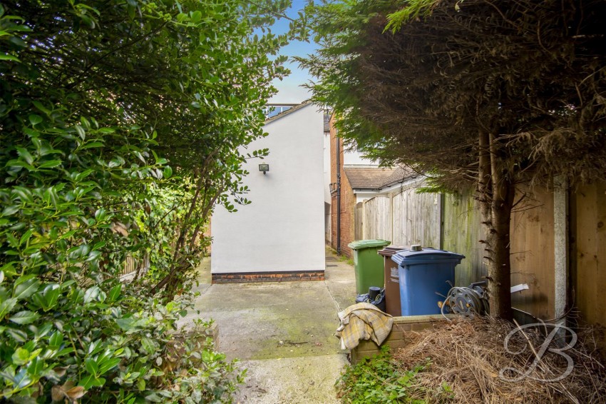 Images for Berry Hill Lane, Mansfield
