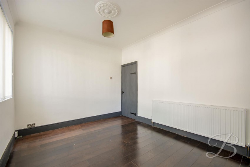 Images for Berry Hill Lane, Mansfield