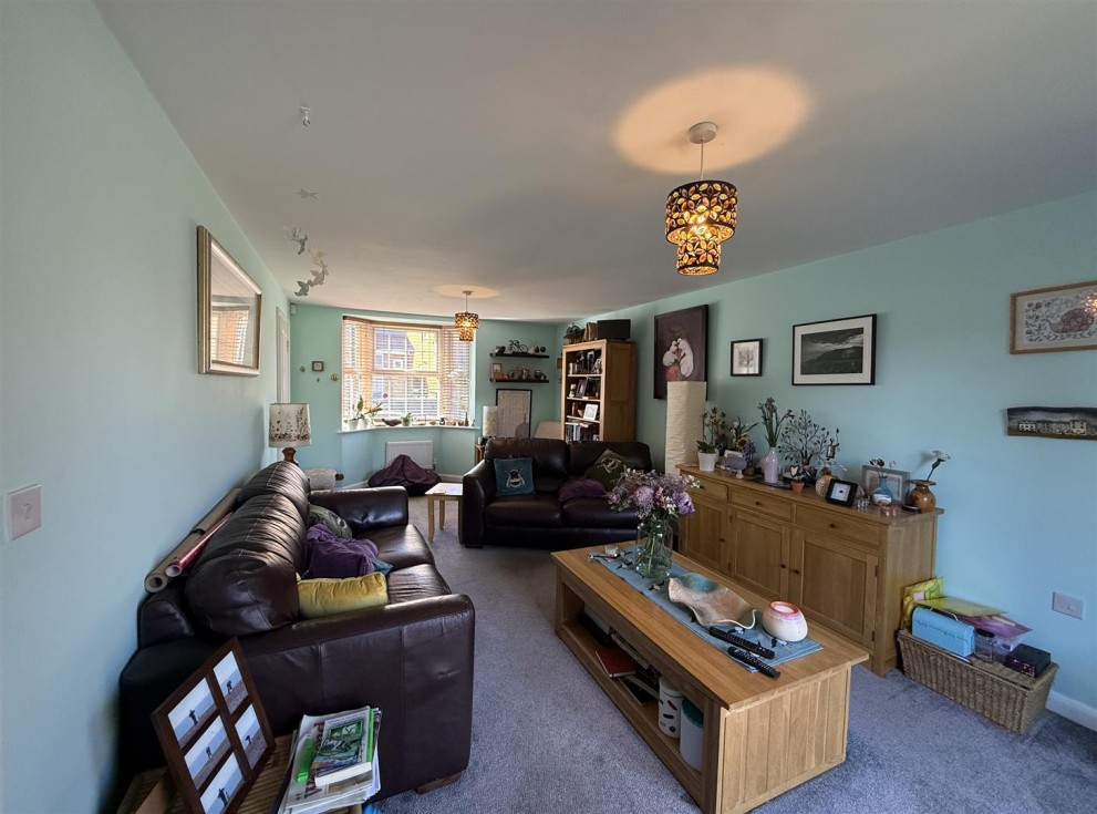 Image of Topaz Crescent, Sutton-In-Ashfield
