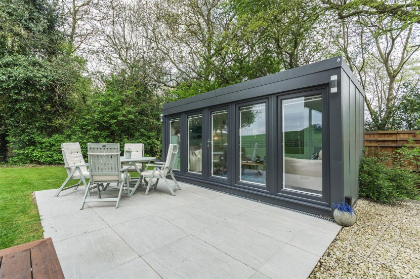 Images for Kirklington Road, Eakring, Newark