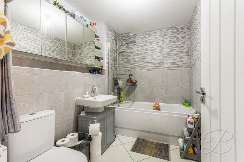 Images for Milford Close, Wingerworth, Chesterfield