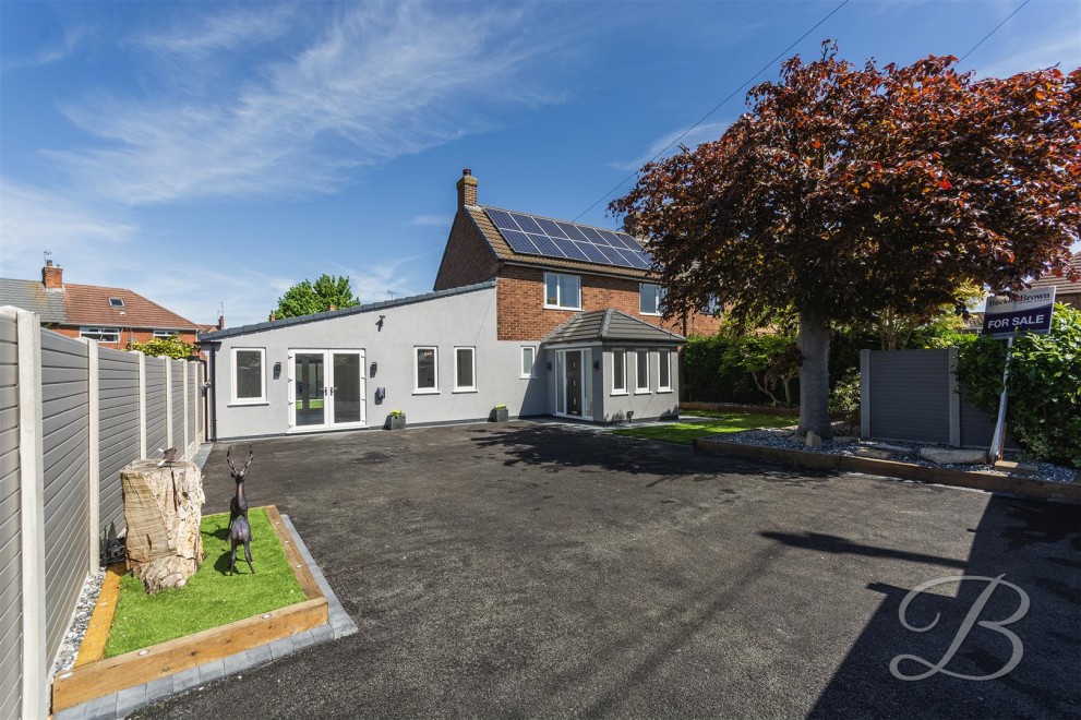 Image of Lansbury Road, Edwinstowe, Mansfield