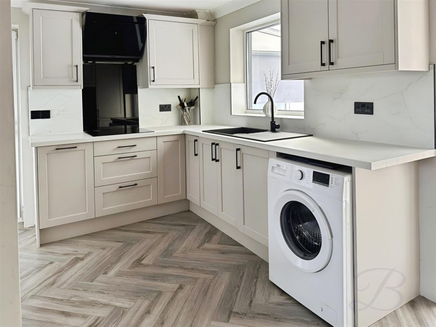 Images for Breckbank, Forest Town, Mansfield