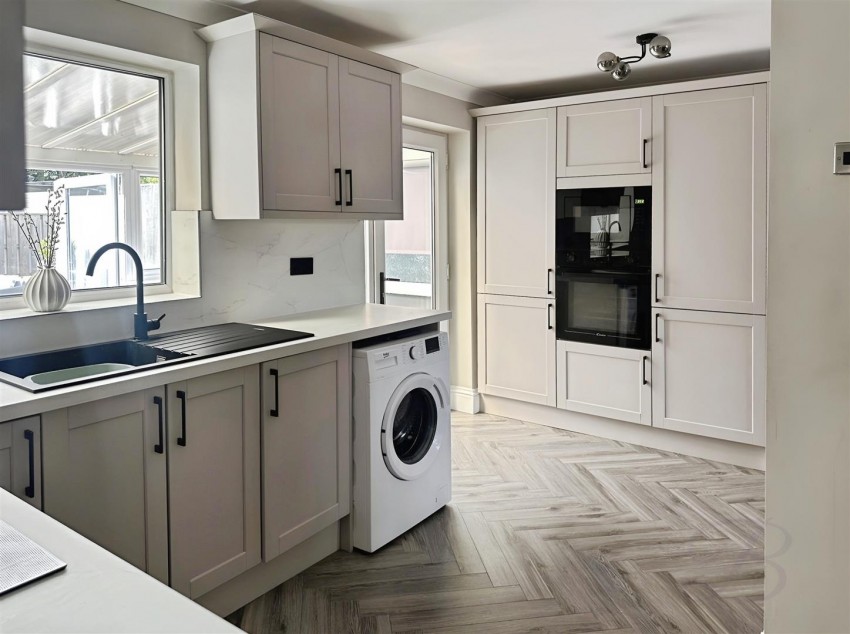 Images for Breckbank, Forest Town, Mansfield