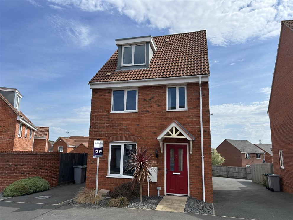 Image of Meadow Way, Clipstone Village, Mansfield