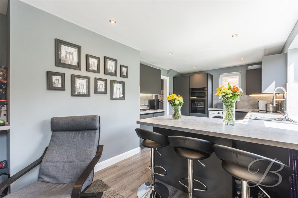 Image of Birklands Avenue, New Ollerton, Newark