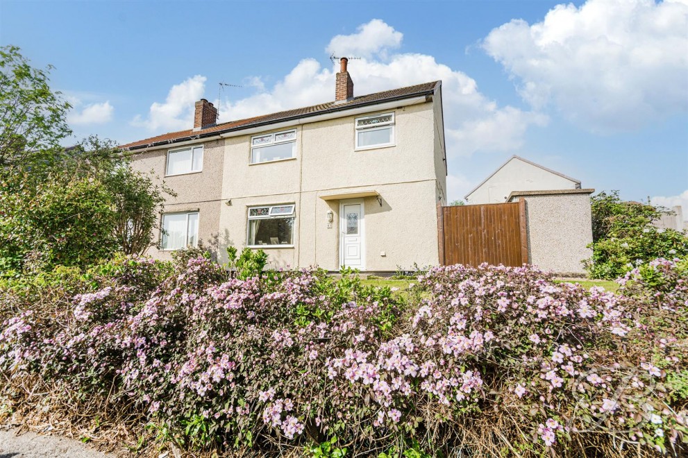 Image of Tudor Crescent, Rainworth, Mansfield
