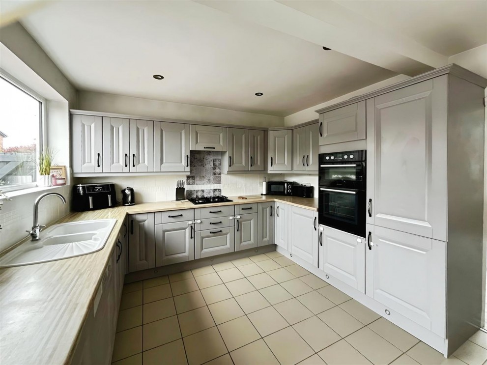 Image of Forest Road, New Ollerton, Newark