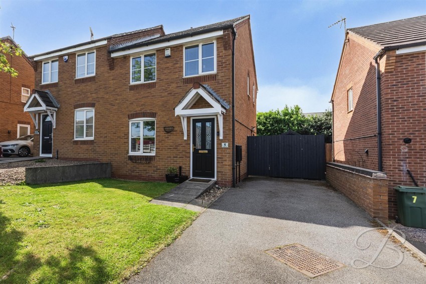 Images for Sunflower Close, Shirebrook, Mansfield