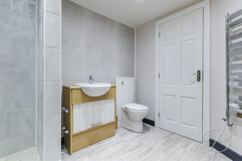 Images for Berry Hill Lane, Mansfield