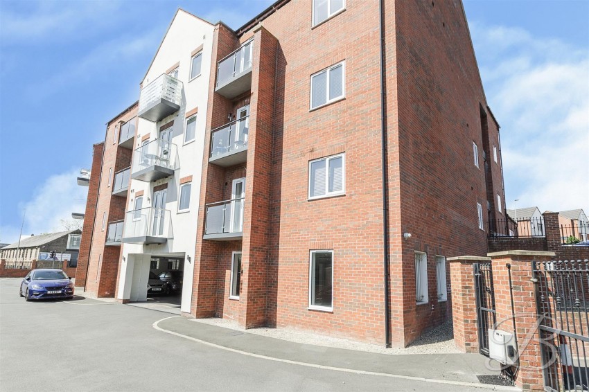 Images for Woodland Park View, Mansfield