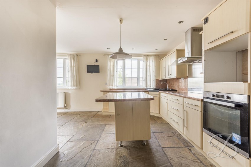 Images for Priory Avenue, Ravenshead, Nottingham