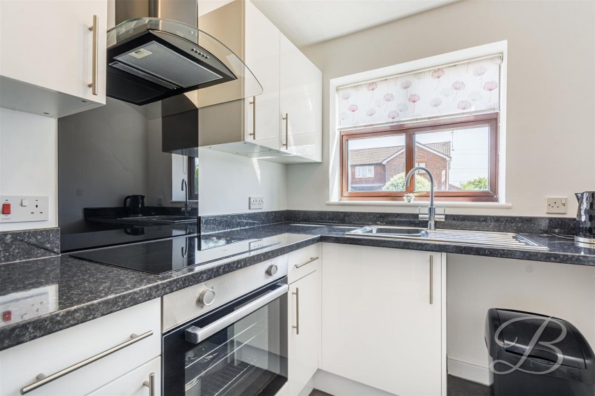 Images for Pinewood Avenue, Edwinstowe, Mansfield