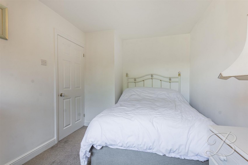 Images for Pinewood Avenue, Edwinstowe, Mansfield