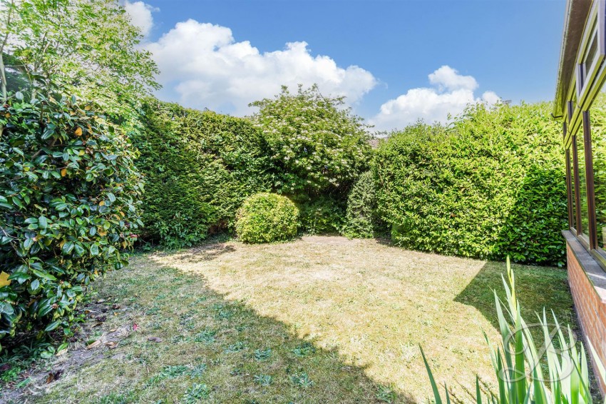 Images for Pinewood Avenue, Edwinstowe, Mansfield