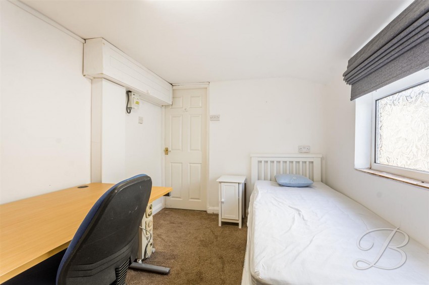 Images for Birkland Drive, Edwinstowe, Mansfield