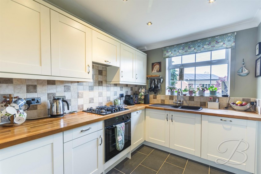 Images for Heatherley Drive, Forest Town, Mansfield
