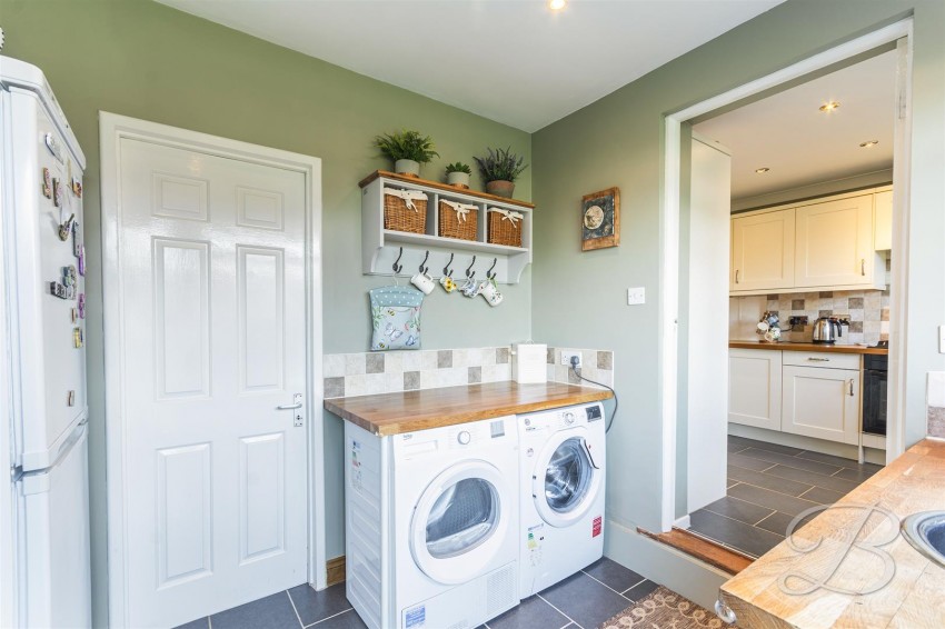 Images for Heatherley Drive, Forest Town, Mansfield