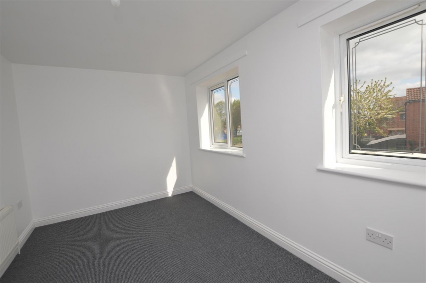 Images for Red Oaks Court, Warsop